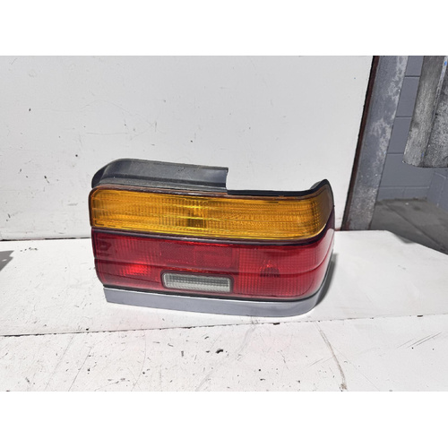 Toyota Corolla Right Tail Light AE101 09/1994-10/1999