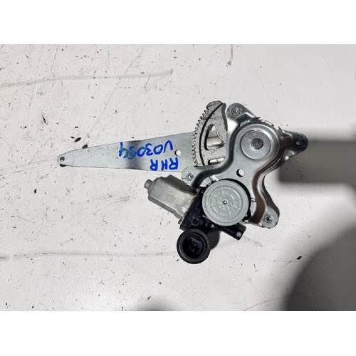 Toyota Kluger Right Rear Window Regulator MCU28 01/2001-04/2007