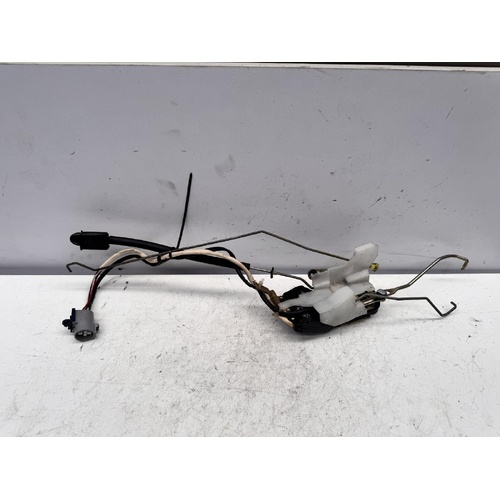 Toyota Corolla Left Front Door Lock Mechanism AE101 09/1994-10/1999