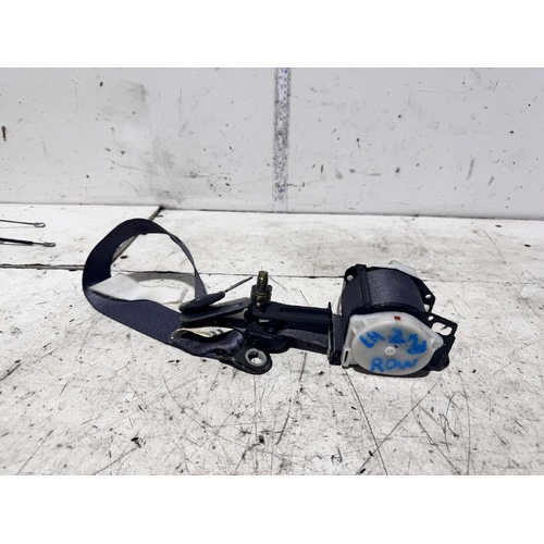 Toyota Prado Left Rear 2nd Row Seat Belt GRJ120 02/2003-10/2009