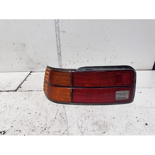 Toyota Celica Left Tail Light ST162 04/1988-12/1989