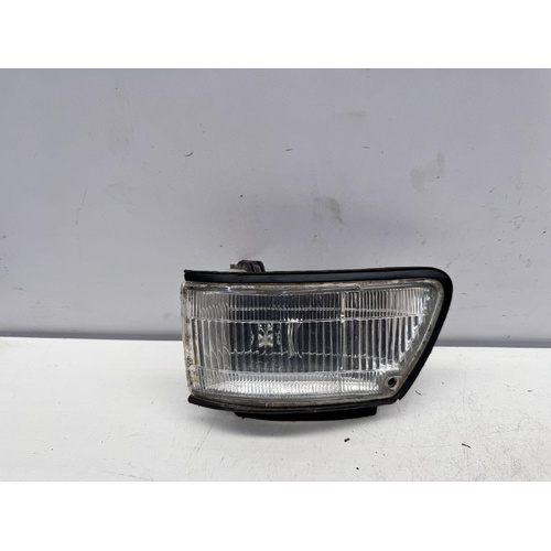 Toyota Corolla Left Corner Light AE95 06/1991-08/1994
