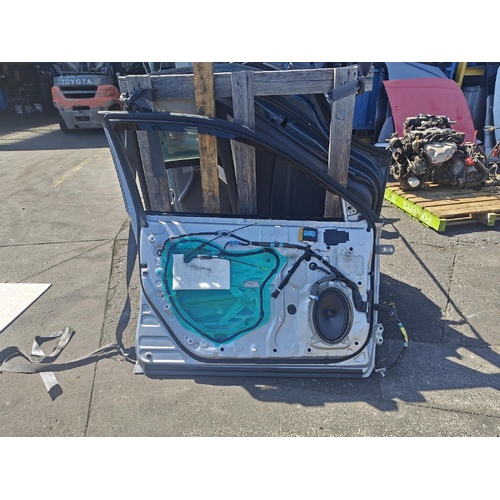 Lexus CT200h Left Front Window Regulator ZWA10 03/2011-10/2022
