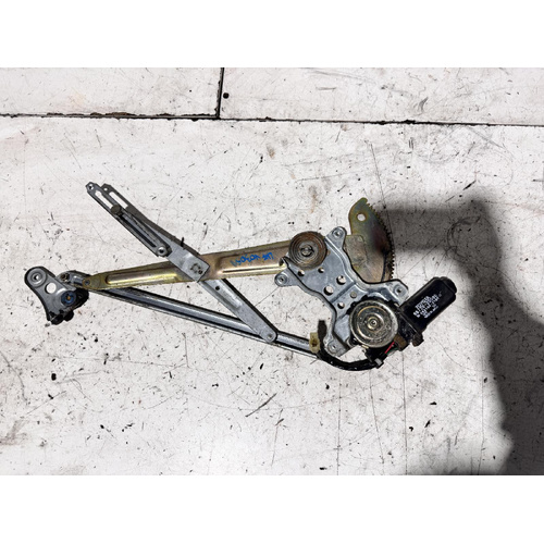Toyota Celica Left Front Door Window Regulator ST162 11/1985-12/1989