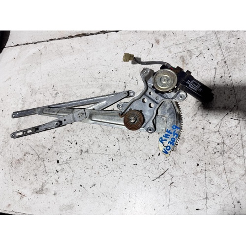 Toyota Celica Right Front Door Window Regulator ST162 11/1985-12/1989