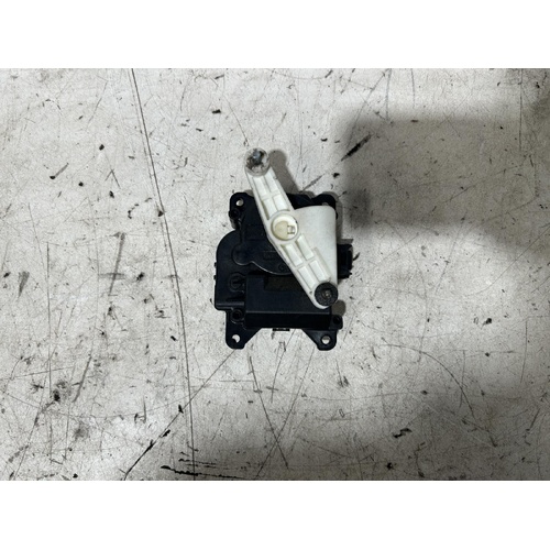 Toyota Prius Heater / A/C Unit Servo 10/2003-04/2009