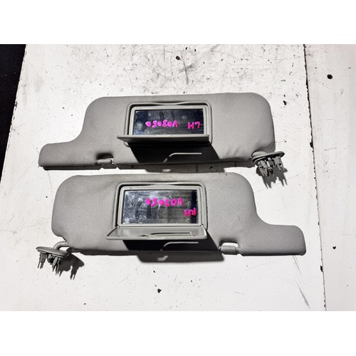 Toyota Corolla Sun Visors ZZE122 12/2001-04/2007