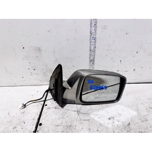 Nissan XTRAIL Right Door Mirror T30 10/2001-09/2007