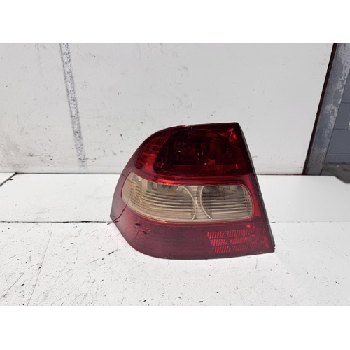 Toyota Corolla Left Tail Light ZZE122 12/2001-03/2004