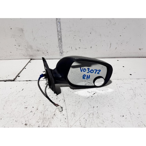 Toyota Yaris Right Door Mirror NCP90 10/2005-07/2011