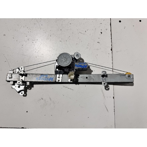 Nissan XTRAIL Right Front Door Window Regulator T32 02/2014-07/2022