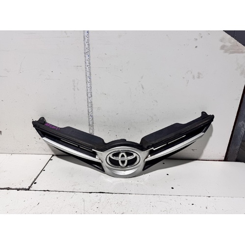 Toyota Corolla Grille ZRE182 08/2012-03/2015