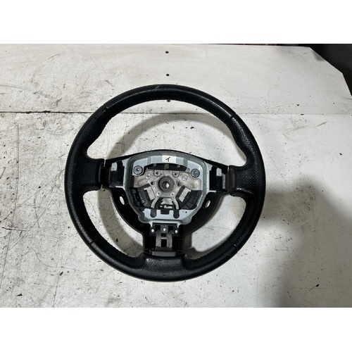 Nissan X-TRAIL Steering Wheel T31 09/2007-12/2013