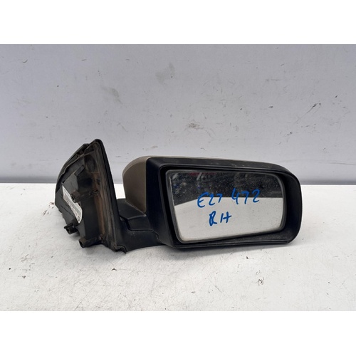 Holden Commodore Right Door Mirror VZ 10/2002-09/2007