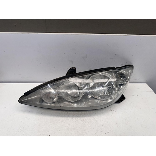 Toyota Camry Left Head Light MCV36 09/2004-05/2006