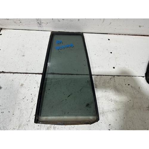 Toyota Prado Right Rear Door 1/4 Glass VZJ95 07/1996-01/2003