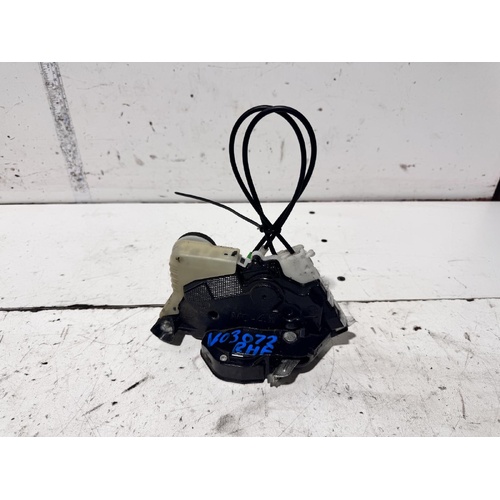 Toyota Yaris Right Front Door Lock Mechanism NCP90 10/2005-06/2016