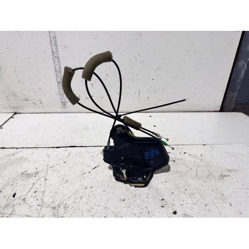 Toyota Camry Left Rear Door Lock Mechanism MCV36 08/2002-05/2006