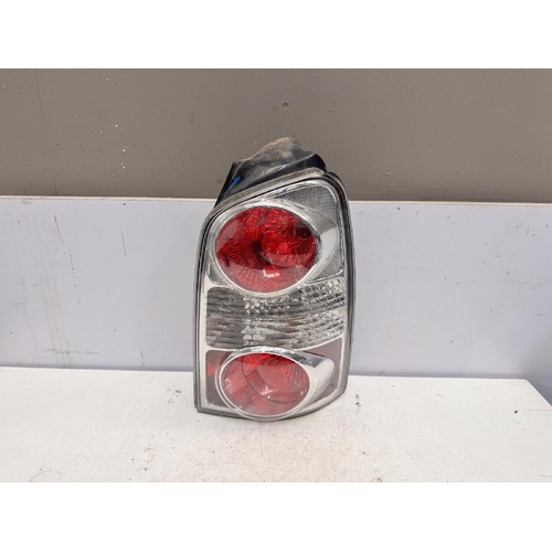 Hyundai Trajet Right Tail Light FO 11/2005-12/2007