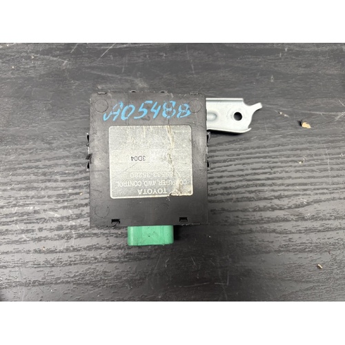 Toyota FJ Cruiser 4WD Control Module GSJ15 03/2011-12/2016