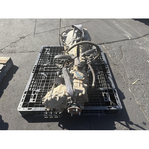 Toyota Hilux Transfer Case 3.0L Turbo Diesel 1KD-FTV KUN26 03/05-08/15