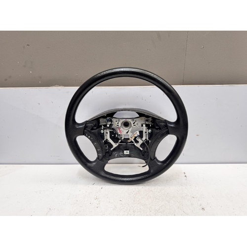 Toyota Hilux Steering Wheel KUN26 04/2008-06/2011
