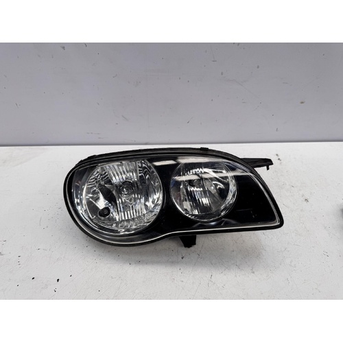 Toyota Corolla Right Head Light AE112 10/1999-11/2001