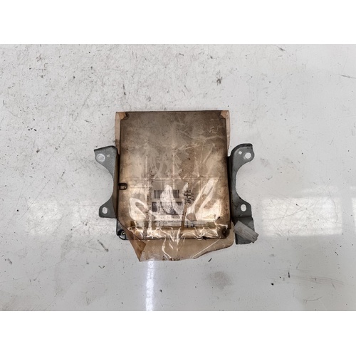 Toyota Corolla Engine ECU AE112 10/1998-11/2001