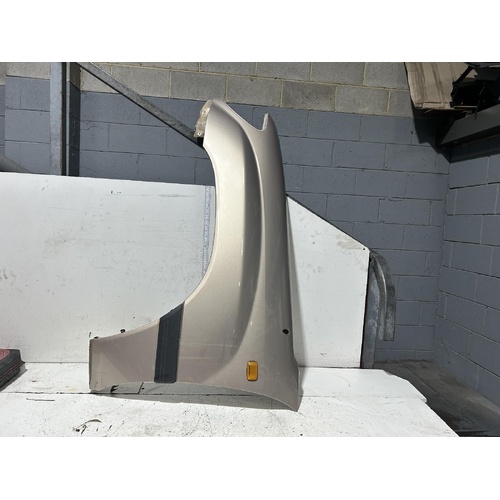 Toyota Landcruiser Left Guard UZJ100 01/1998-04/2005