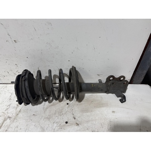 Toyota Corolla Left Front Strut AE112 10/1998-11/2001