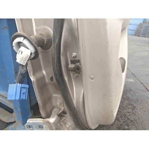 Toyota Landcruiser Right Rear Check Strap UZJ100 08/2002-10/2007