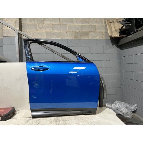Alfa Romeo Tonale Right Front Door 965 06/2022-2025