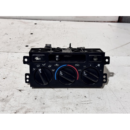 Toyota Camry Heater Controls SXV20 08/1997-08/2002