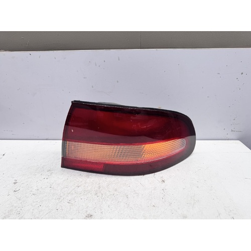 Holden Commodore Right Tail Light VT 09/1997-05/1999