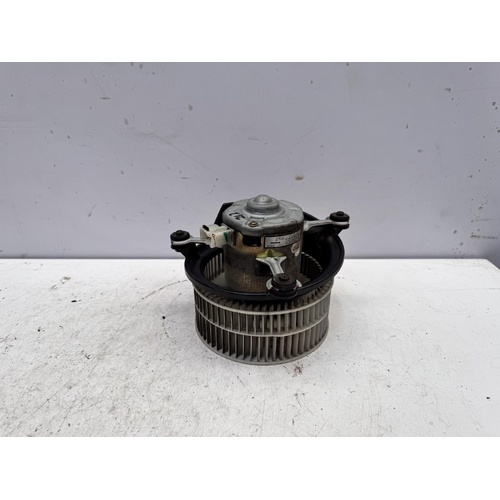 Holden Commodore Heater Fan Motor VT 09/1997-07/2003