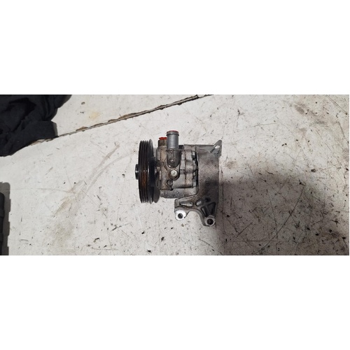 Holden Commodore Steering Pump VH VY 09/1997-08/2004