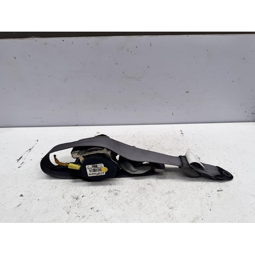 Toyota Camry Right Front Seat Belt MCV36 08/2002-05/2006