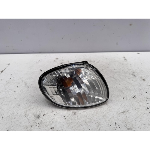 Toyota Corolla Right Corner Light AE112 11/1999-11/2001