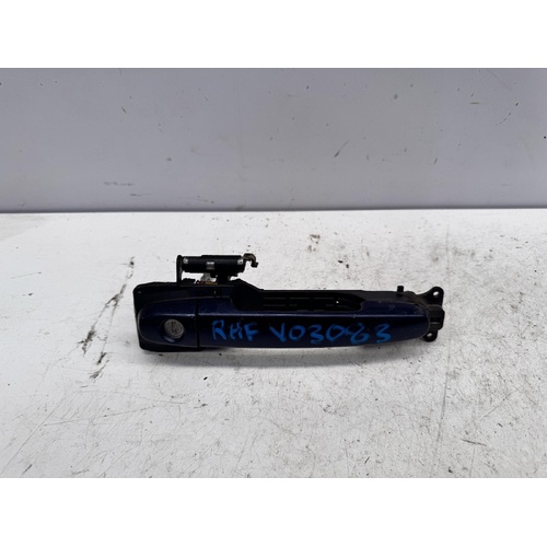 Toyota RAV4 Right Front Outer Door Handle ACA33 11/2005-11/2012