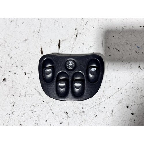 Holden Commodore Power Window MASTER Switch VT 09/1997-09/2002