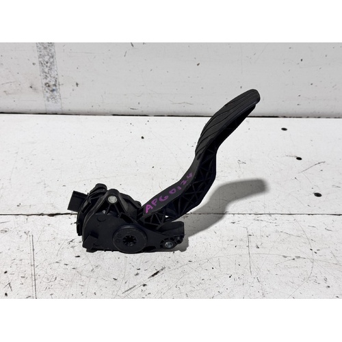 Nissan XTRAIL Accelerator Pedal T32 02/2014-07/2022