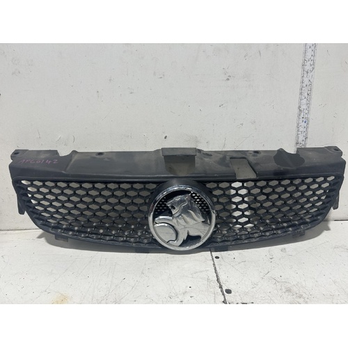 Holden Commodore Grille VE Series I 08/2006-08/2010