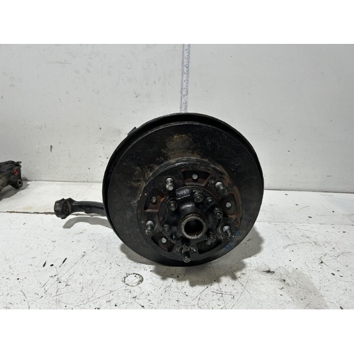 Toyota Landcruiser Right Front Hub Assembly UZJ100 01/1998-10/2007