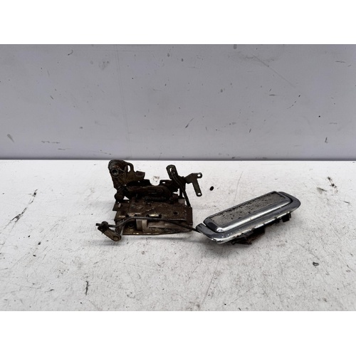 Holden Commodore Left Front Door Lock Mechanism VH 10/1981-03/1986
