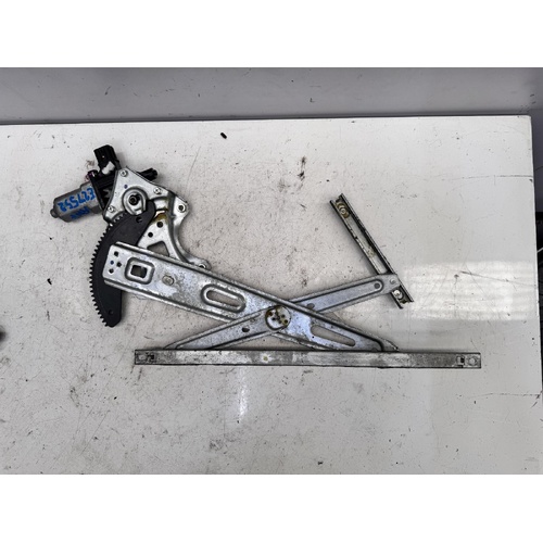 Holden Colorado Right Front Door Window Regulator RG 06/2012-06/2016