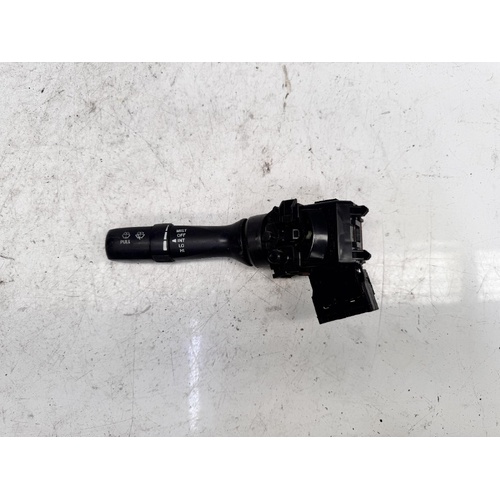 Toyota Hilux Wiper Switch KUN26 02/2005-06/2011