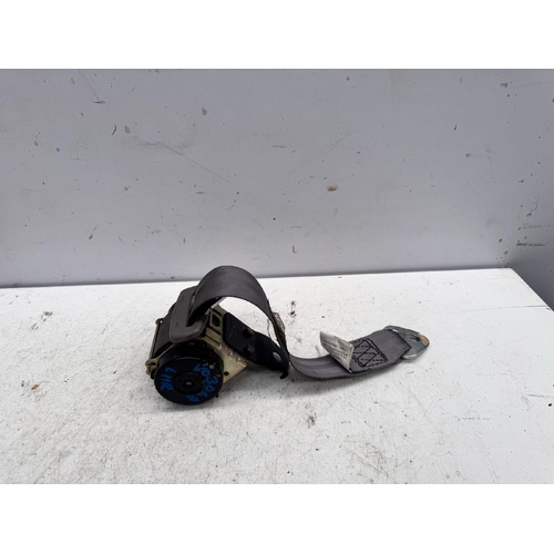 Toyota Camry Left Rear Seat Belt ACV36 08/2002-05/2006