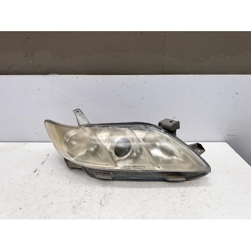 Toyota Camry Right Head Light ACV40 06/2006-06/2009