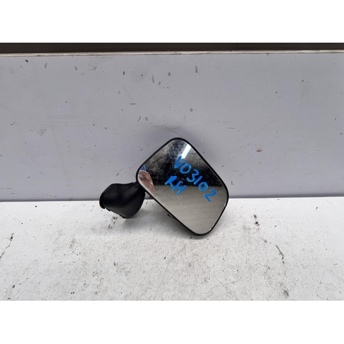 Toyota Hilux Right Door Mirror RN90 10/1988-09/1997