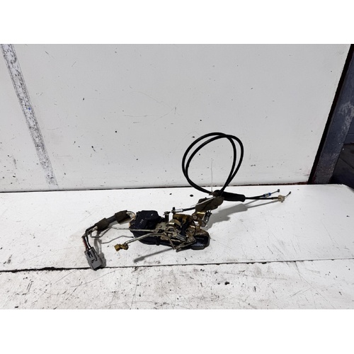Toyota Soarer Left Front Door Lock Mechanism SC400 1990-1998